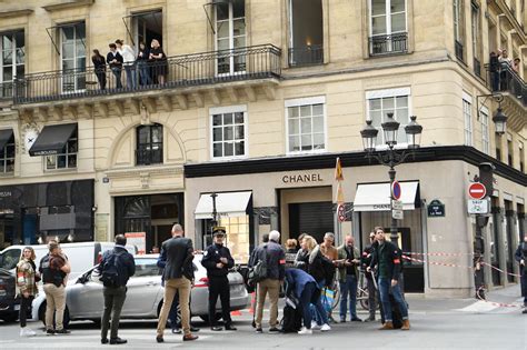 chanel rue de la paix|Braquage d’une boutique Chanel près de la place Vendôme, à Paris.